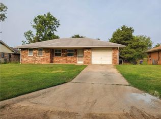 202 Butler Dr, Shawnee, OK 74804