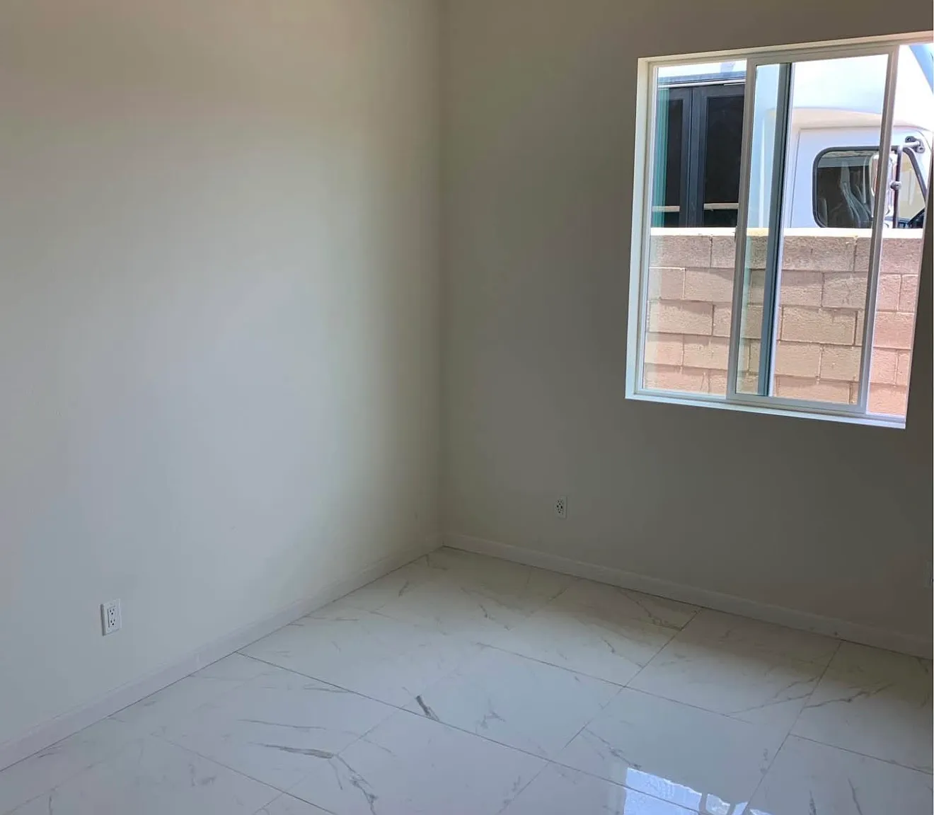 4 bed, 1607 sqft, $4,500 — Photo 4
