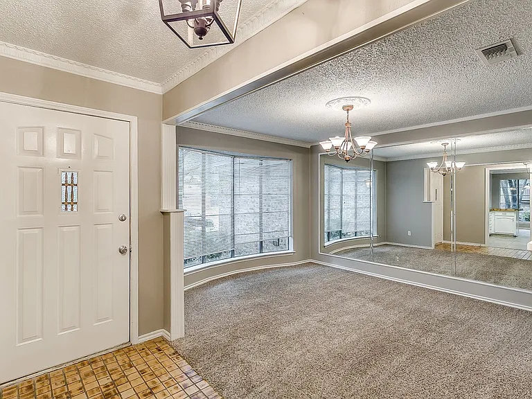 120 NE Alsbury Blvd — Photo 2