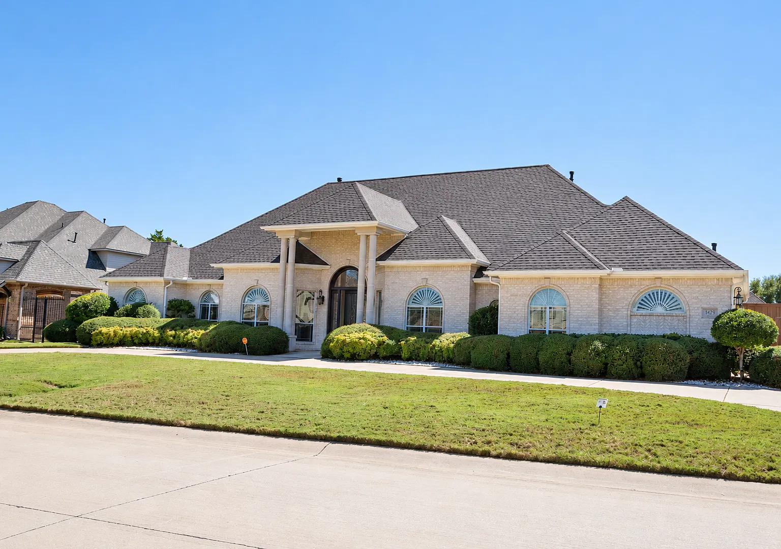 Gorgeous 4 Bed / 3 Bath Single-Level Home with a Backyard Pool in a Gated Cedar Hill Community — Photo 1