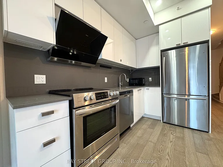 57 Finch Ave W #33 — Photo 7