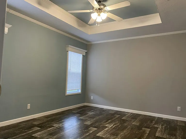 454 King Edward Ave #42 — Photo 5