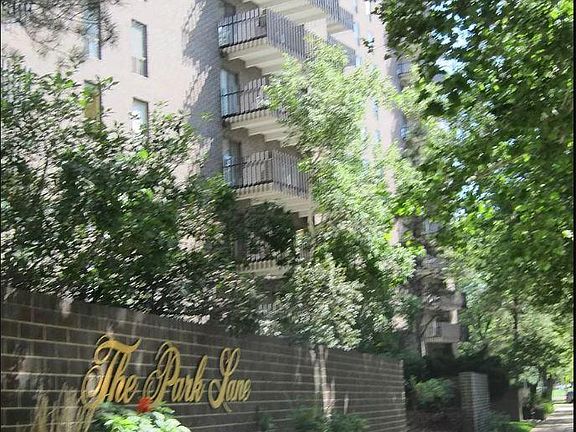 2nd image of 460 S Marion Pkwy APT 1552