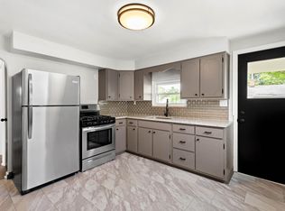 1224 Vine St, Mc Kees Rocks, PA 15136