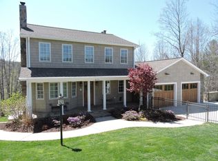 672 Cold Springs Ln, Galax, VA 24333