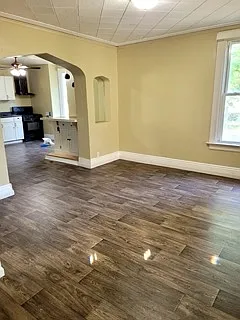 289 Charles Ave #1 — Photo 9