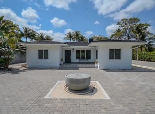 8390 SW 64th St, Miami, FL 33143