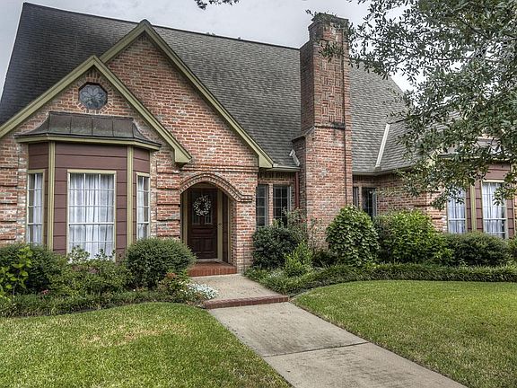 2nd image of 3802 Holder Forest Dr