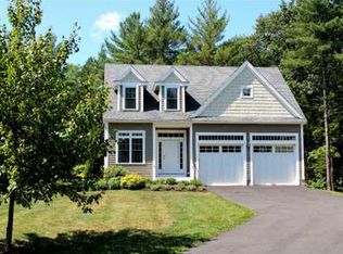 2 Hemlock Ln, Kennebunk, ME 04043