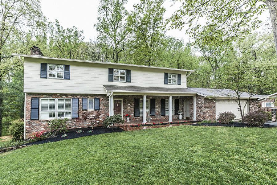 1st image of 373 Seven Oaks Dr