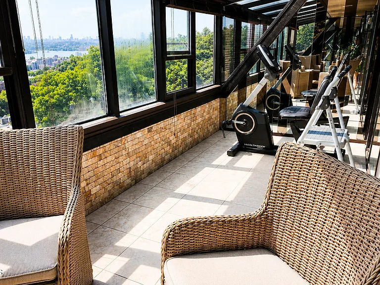 300 Gorge Rd #53 — Photo 11