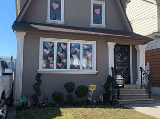 13436 97th St, Ozone Park, NY 11417