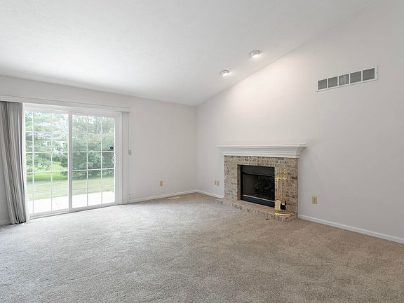 5th image of 4117 Cherry Pointe Dr