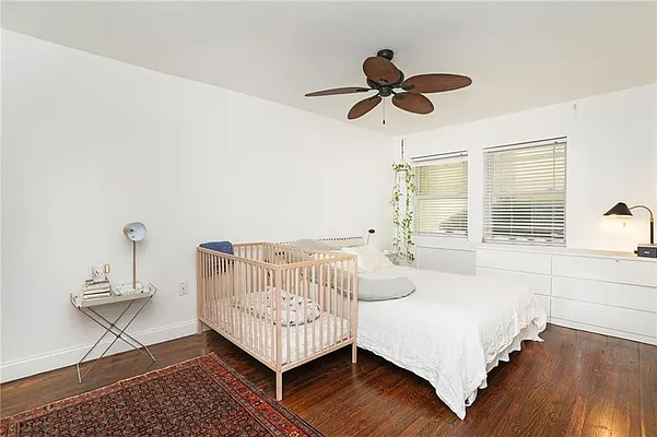 Sold by REMAX Elite | media 8