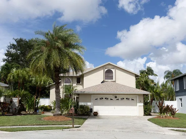 6310 KAMPUR Court, Boynton Beach, FL 33437