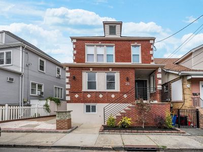 25 Hamilton Ave, Fairview, NJ, 07022