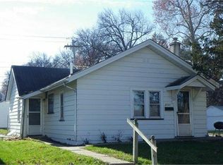 2101 Bellevue Ave, Bettendorf, IA 52722