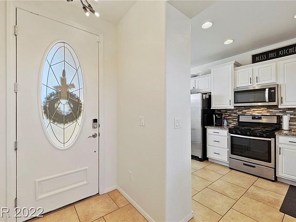 3rd image of 7036 Delta Falls St
