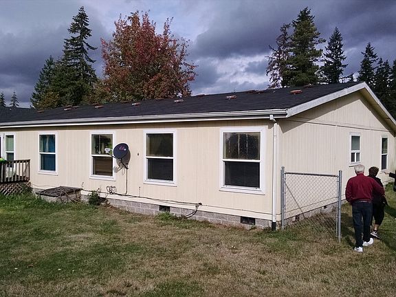 4th image of 2319 NE 144th St #A