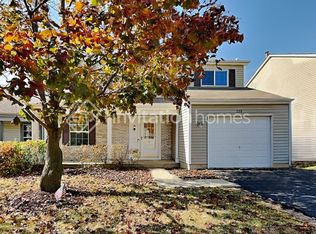 220 N Southport Rd, Mundelein, IL 60060