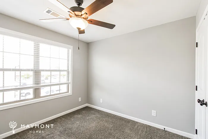 210 Signature Pl #5 — Photo 9