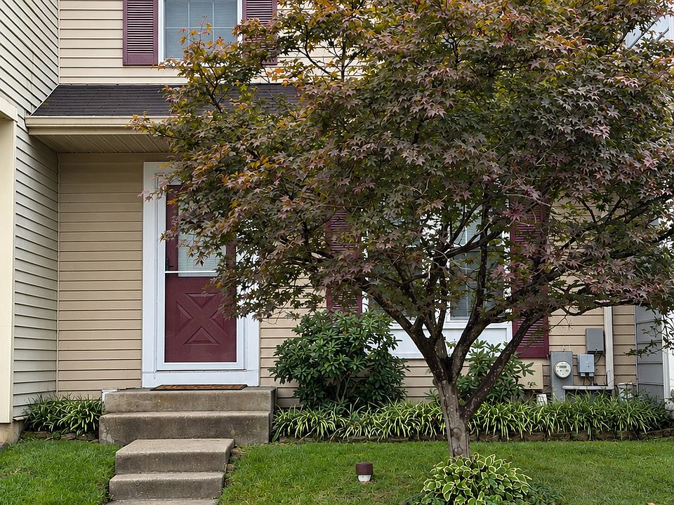 1st image of 743 Willowby Run