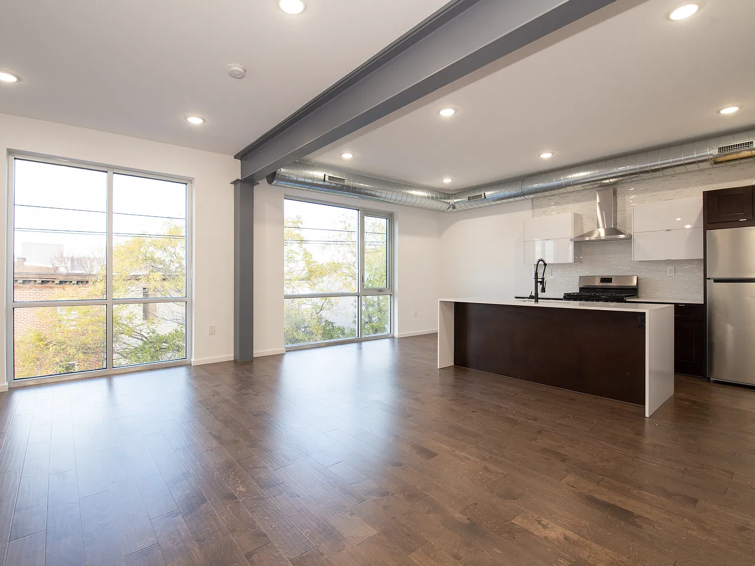 2 bed, 1650 sqft, $2,095 — Photo 2