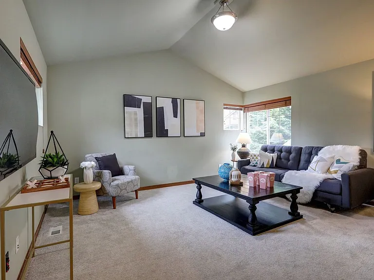 8827 NE 148th Pl — Photo 16