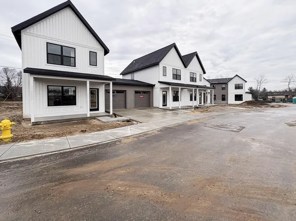 2817 Foxglove Ln, Kentwood, MI 49512