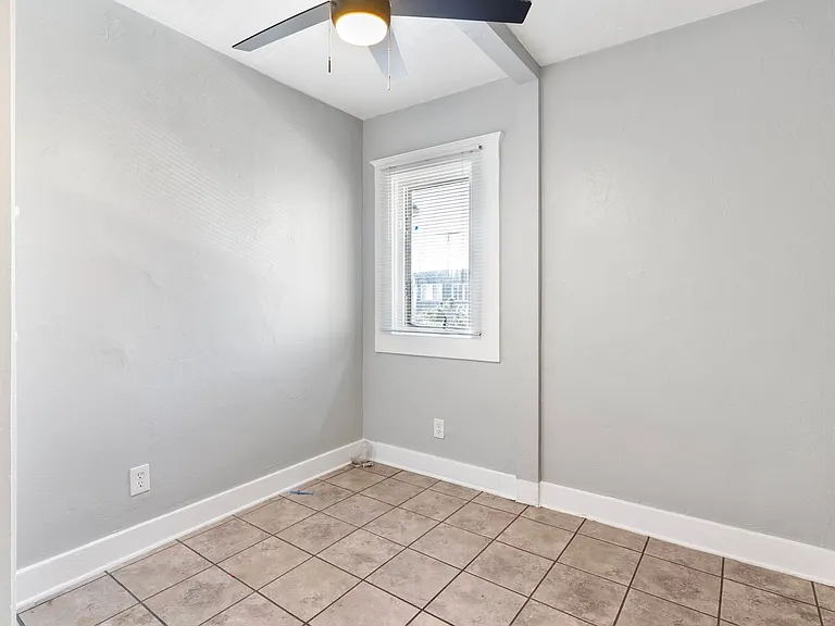 736-752 Olive Avenue — Photo 44