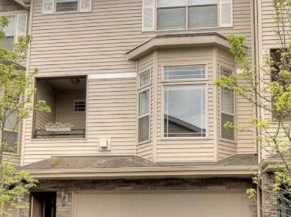 12138 NE Fremont St, Portland, OR 97220