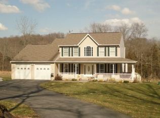 631 Natural Dam Rd, Gettysburg, PA 17325