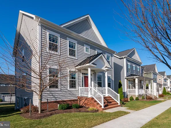 1316 Monocacy Crossing Pkwy, Brunswick, MD 21716