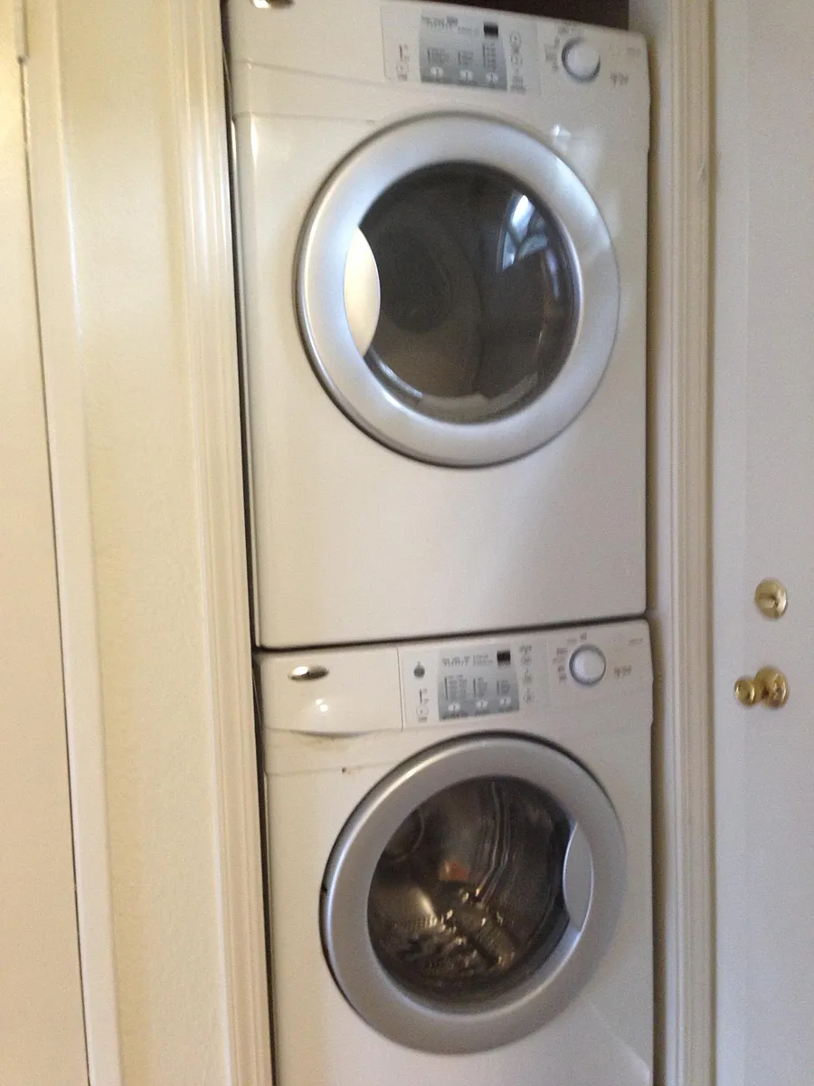WASHER & DRYER - 730 The Alameda #A