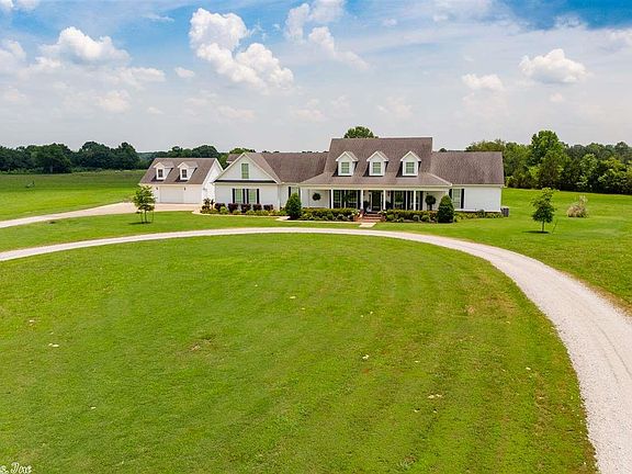 2nd image of 53 Bridge Field Dr