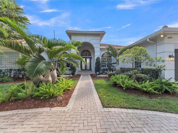 13890 SW 41st St, Davie, FL 33330