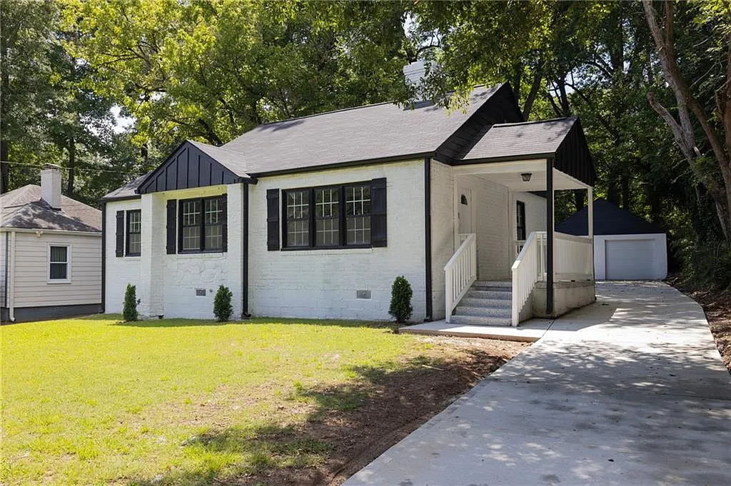 3 bed, 2.0 bath, 1178 sqft, $2,500 — Photo 2