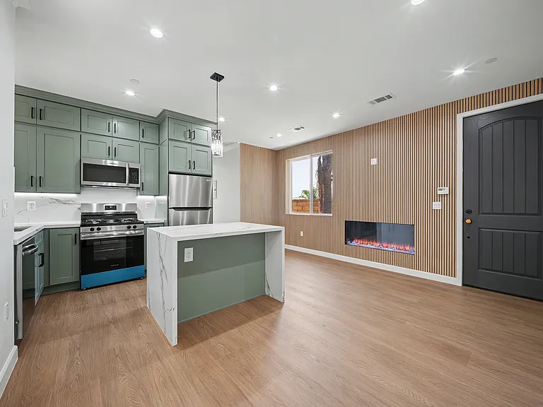 4785 Westwood St — Photo 9