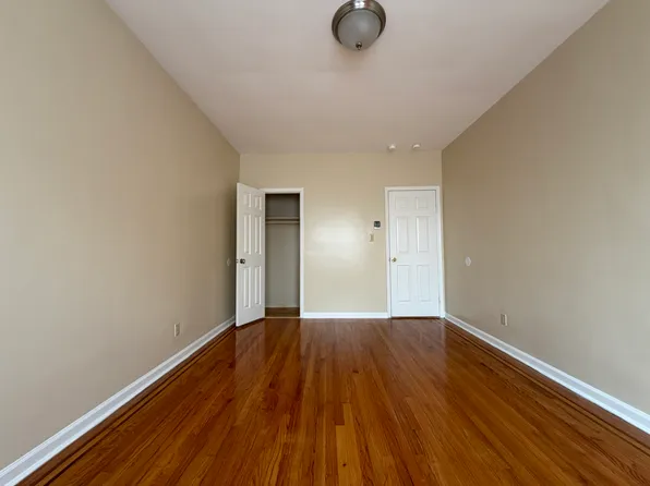 8815 179th St #5C, Jamaica, NY 11432