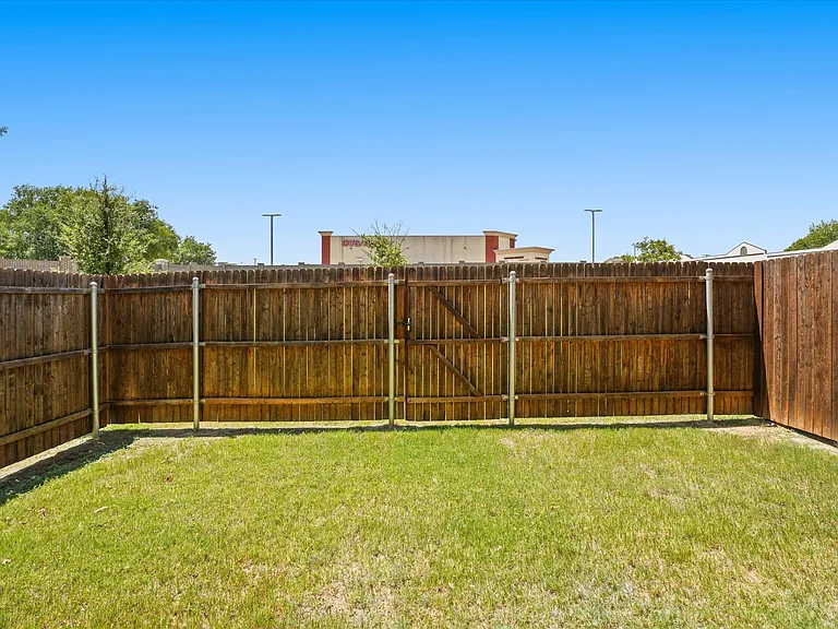 2317 Cortellia St — Photo 22