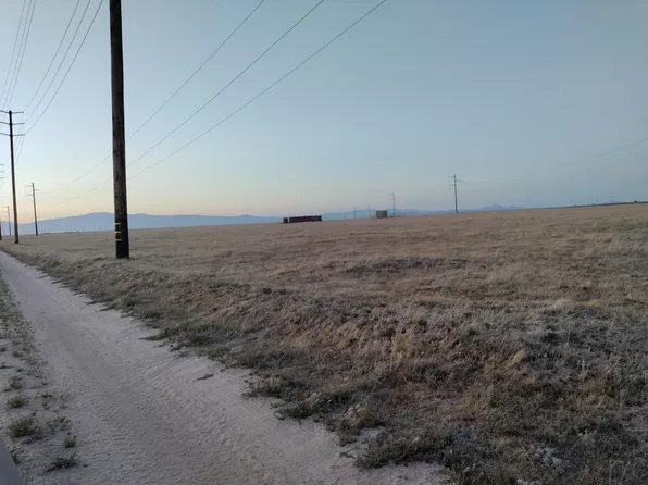 W Vic Avenue Stw #H12-106, Lancaster, CA 93536