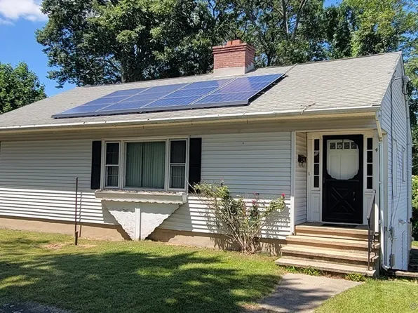 4 Clyne Avenue, Waterbury, CT 06705