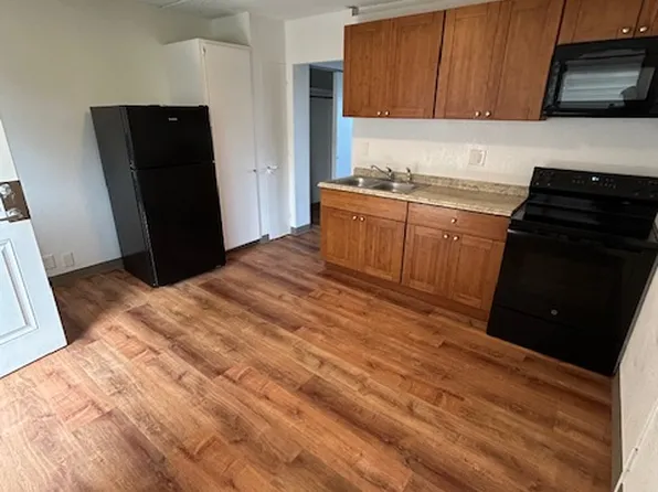 (undisclosed Address), Hilo, HI 96720