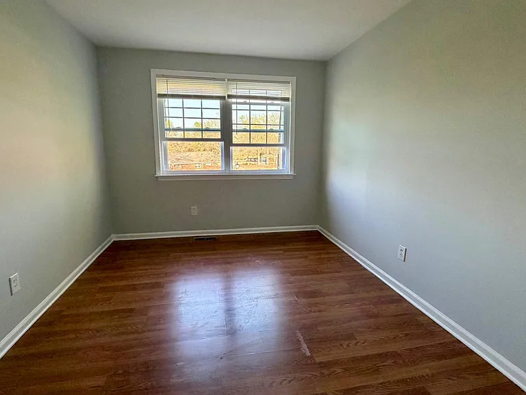 9798 Hagel Cir — Photo 11