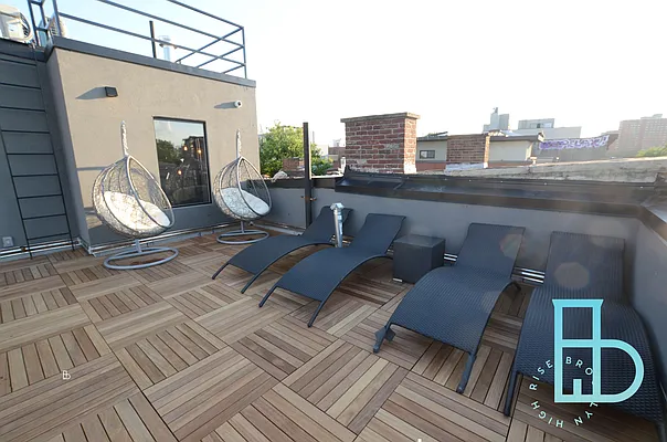Rented by Miron Realty Group | media 66