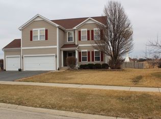 821 Kindberg Ct, Elburn, IL 60119