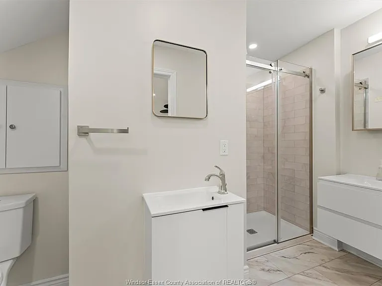4531 Pleasant Pl #MAIN — Photo 11