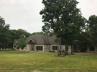 575 Ventura Dr, Branson, MO 65616