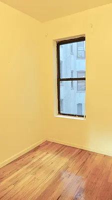 Rented by Grand & Co. | media 40