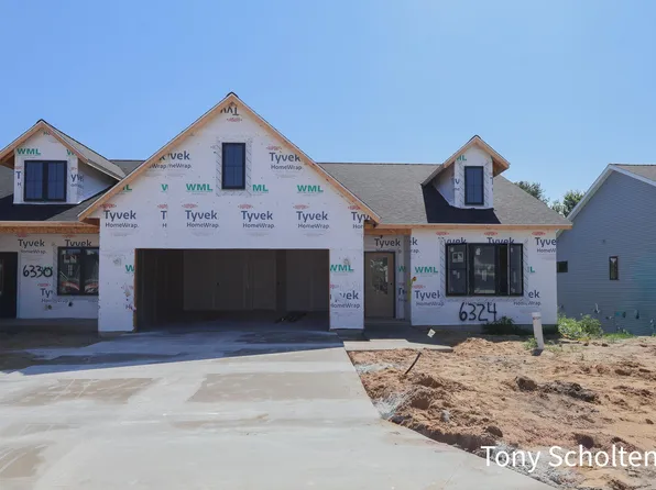 6324 Blendon Woods Dr, Hudsonville, MI 49426